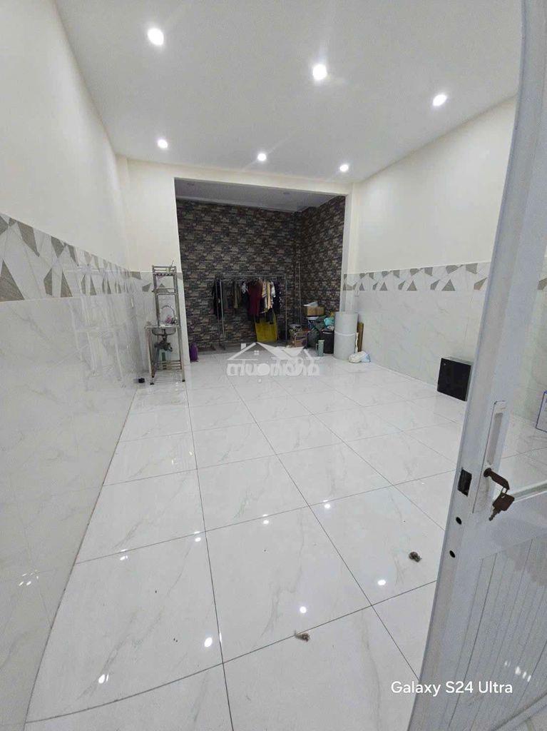 Cho thuê nhà tầng trệt rộng 4x20m – giá chỉ 4 triệu/tháng - 3