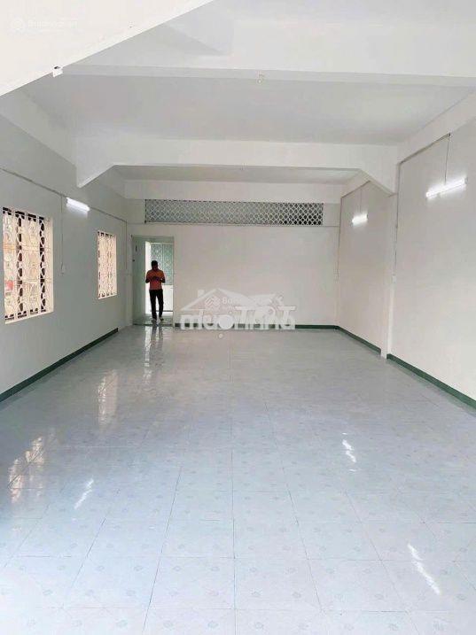 Bán căn hộ chung cư lầu 1 đường hồng bàng, 80m2, 1pn, 1wc - 2