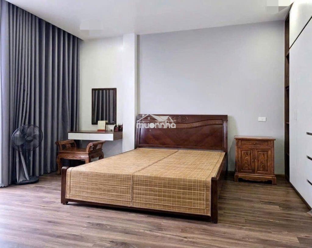 Gấp giá tốt, biệt thự 4t đẹp xh đậu trong sân, ngay đg nguyễn thái sơn - 2