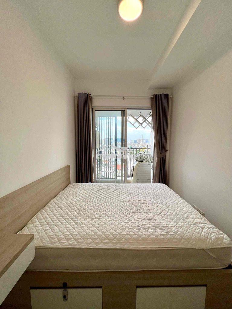 Cho thuê căn hộ sunrise cityview q7 lh : - 4