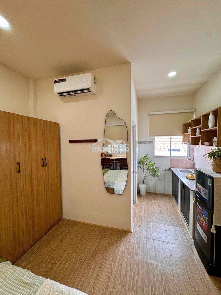 Căn hộ cách xa bếp 30m2 ngay đào duy anh, phú nhuận