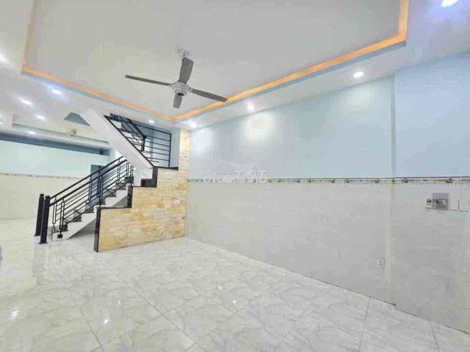 Nhà mặt tiền p. linh tây 9 tỷ - dt 88m2 (4.5 x 20m) -  kinh doanh - 2