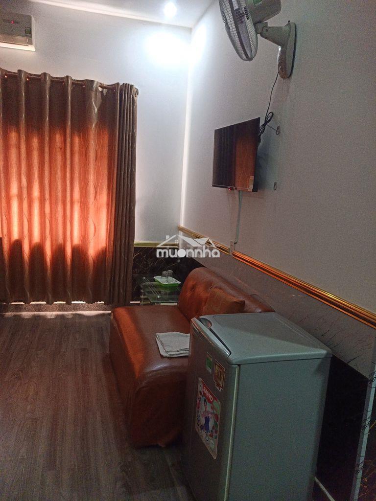 Cho thuê phòng máy lạnh điện nước wife,thang máy 24/24 giá từ 4,8triệu