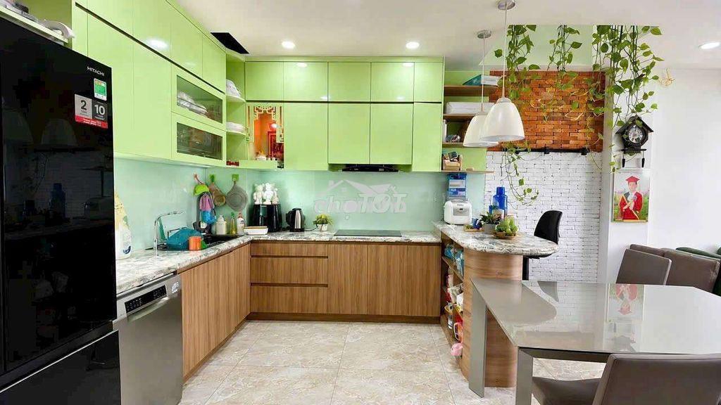 Gấp - nhà 5 tầng kế đại học văn hiến - ngang lớn 6m - giáp bàu cát - 3