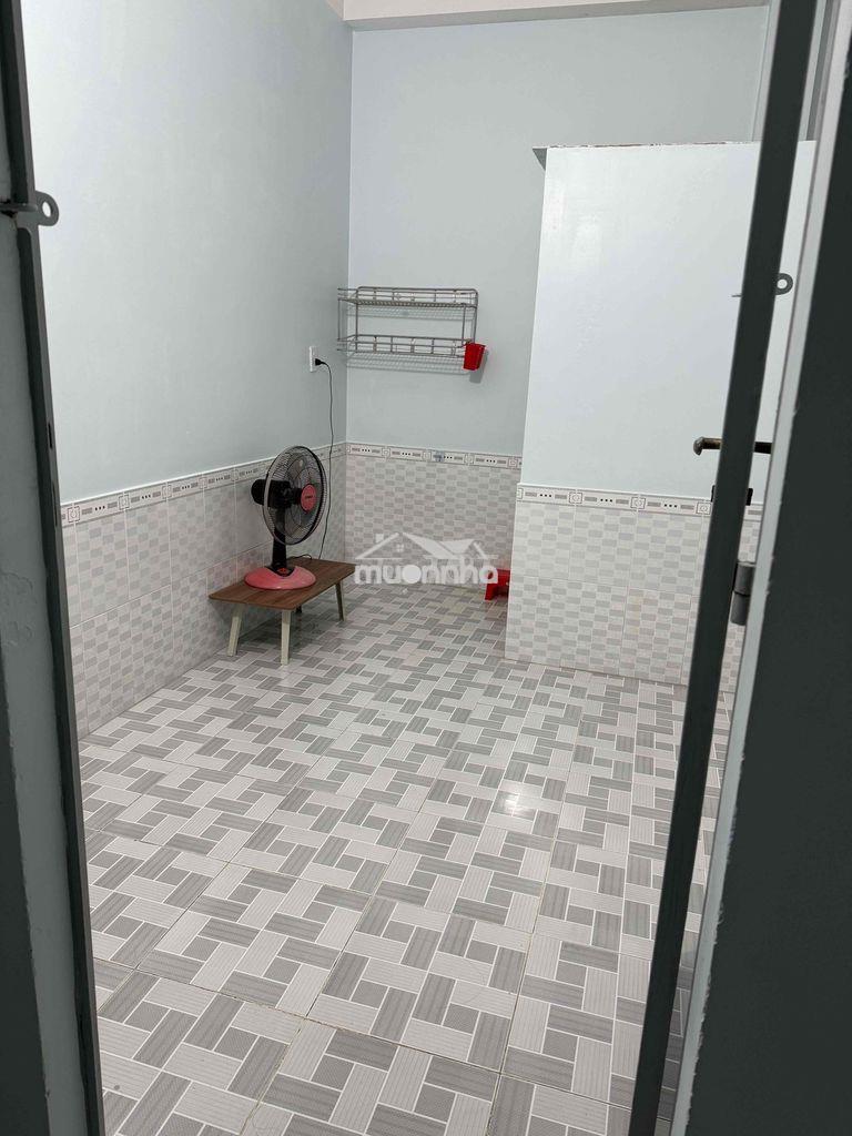 Cho thuê phòng trọ 606/49/7 đường 3/2 phường diên hồng
