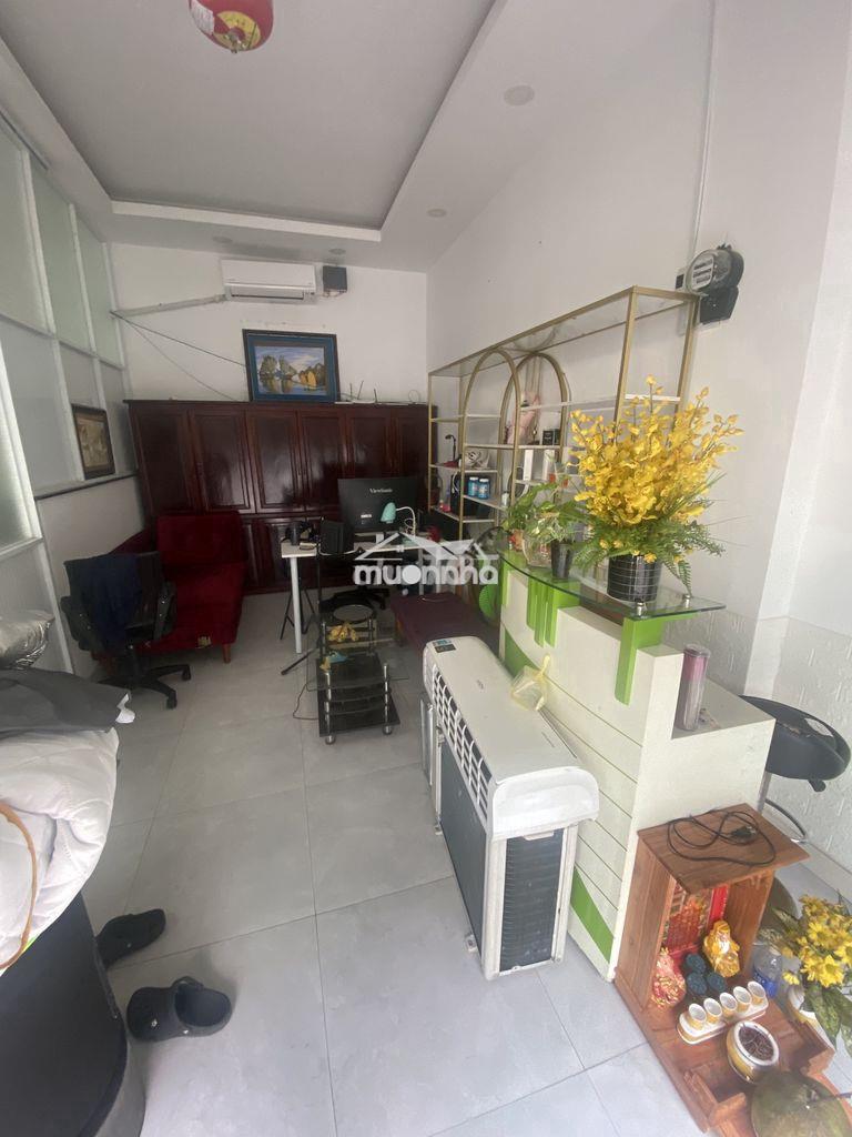 Cho thuê văn phòng đường cửu long khu sân bay, giá 4.5tr - 2
