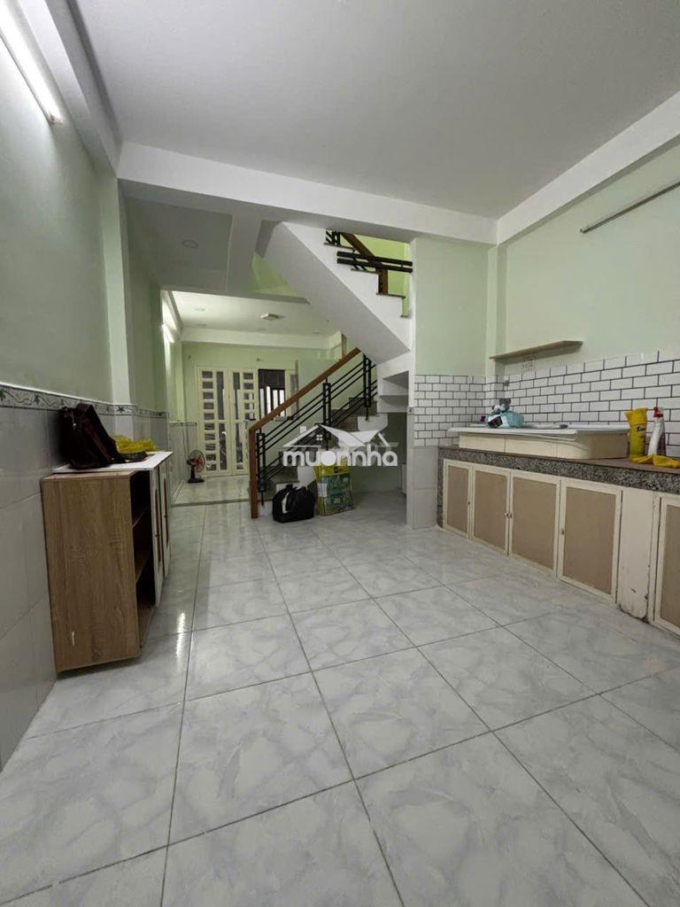 Bán nhà gần lotte, 3 phòng đường ôtô kế bên, sổ hồng riêng ko lộ giới