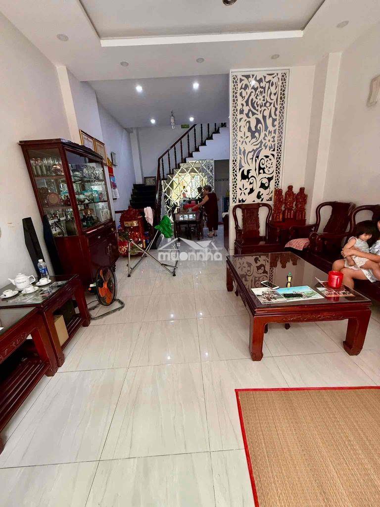 Bán nhà trường chinh- 8,2 tỷ- 50m2- ngang 4,5m2. - 2