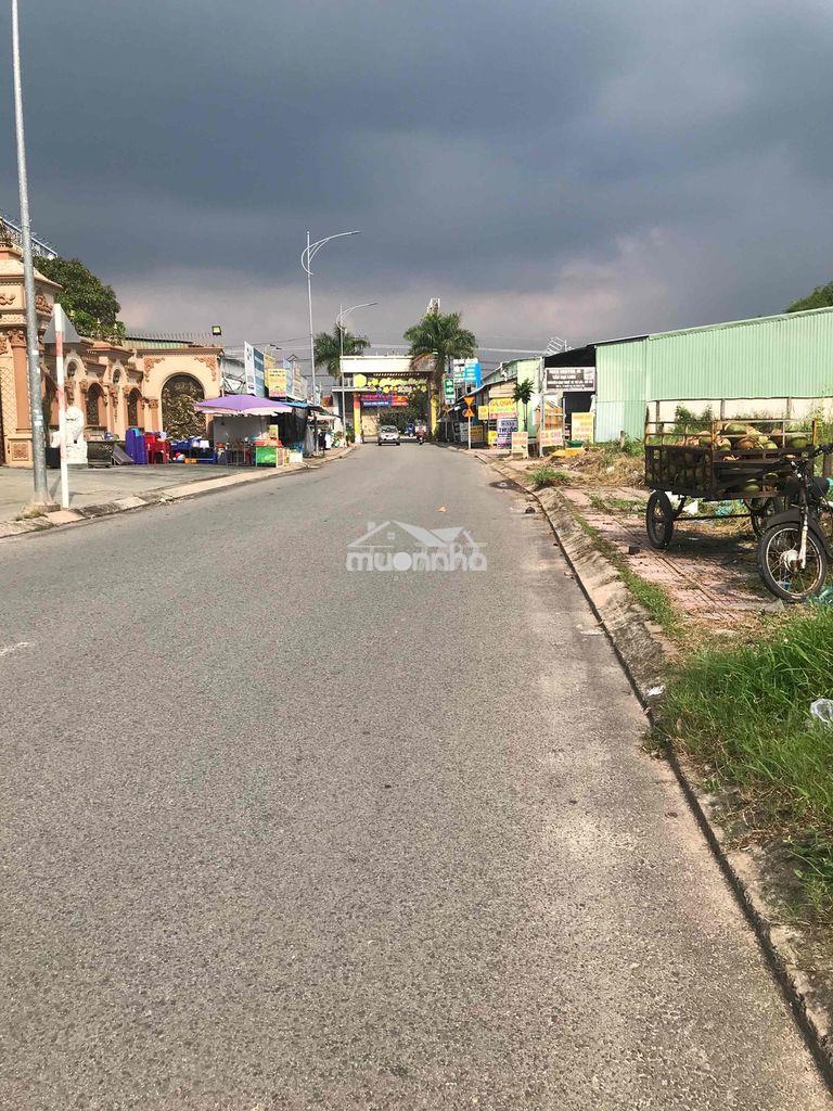 Cần bán nhà khu đô thị thịnh gia