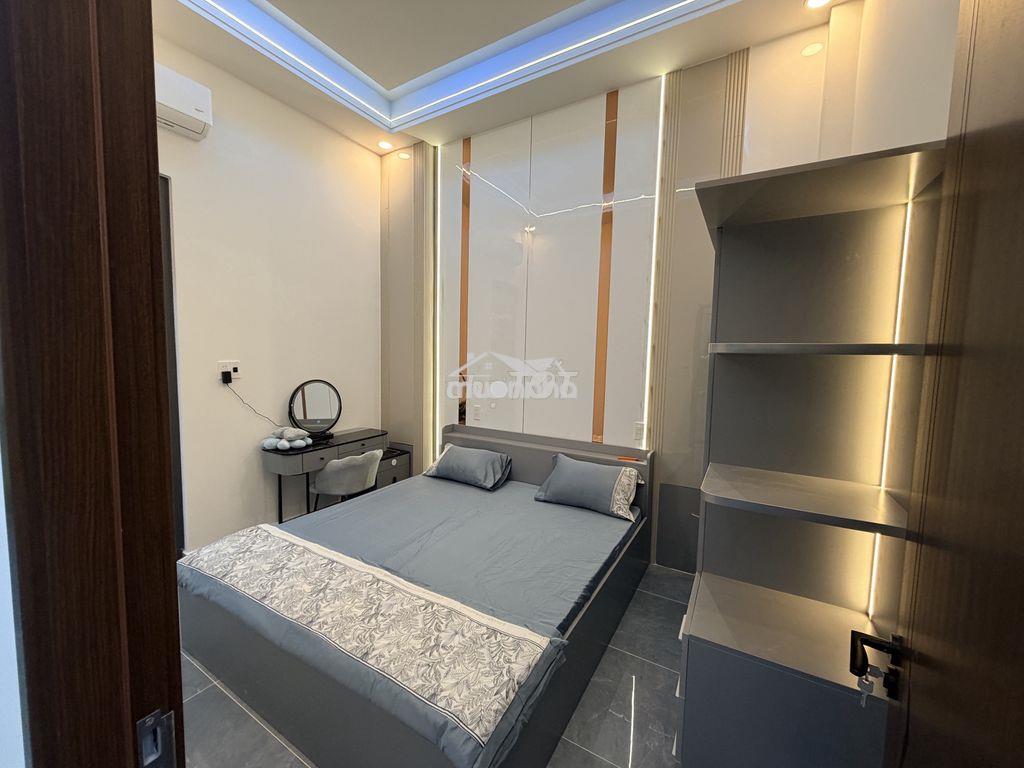Chính chủ đứng tên sổ bán nhà đẹp mặt tiền hẻm 1 trục - xã đông thạnh - 2