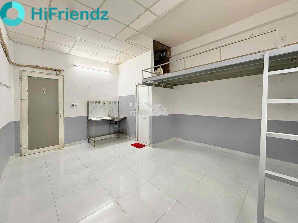 Phòng có gác cao 2m siêu rộng ngay ngã tư bốn xã - 4
