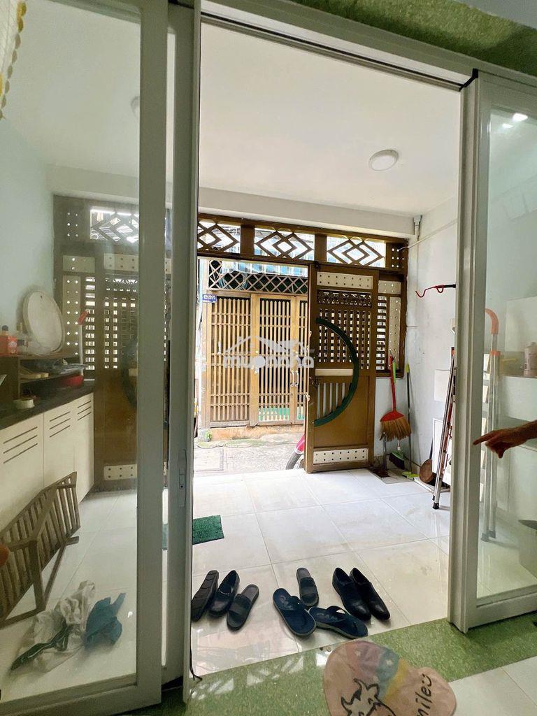 Nhà đẹp giá rẻ - đường số 7 tên lửa -ngay cv phú lâm -giá nhỉnh 4t tl - 3