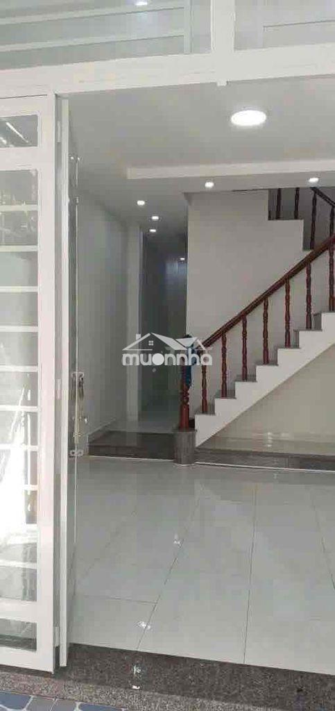 Chính chủ cho thuê nhà 3 tâng p phú hữu qiaps quận 2 4pn 8tr - 4