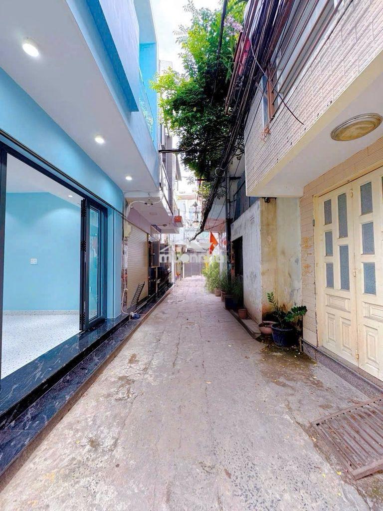 Nhà đẹp nội thất xịn - 40m2 vuông vức - 2 phòng ngủ - bùi đình tuý - 2