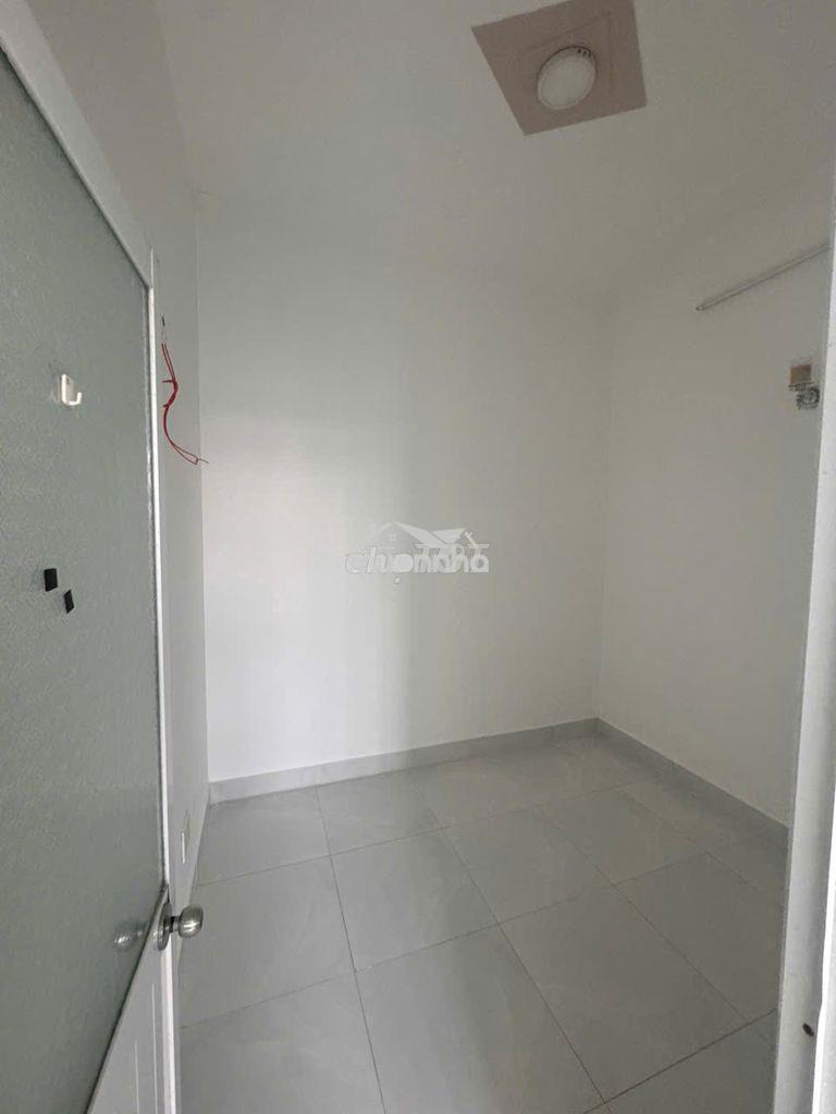 Nhà sổ hồng riêng 2 tỷ 450 quận 12, không dính quy hoạch - 2