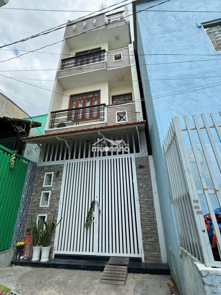 Nhà đẹp (4x18) 3 lầu ngay chung cư him lam hậu giang q.6