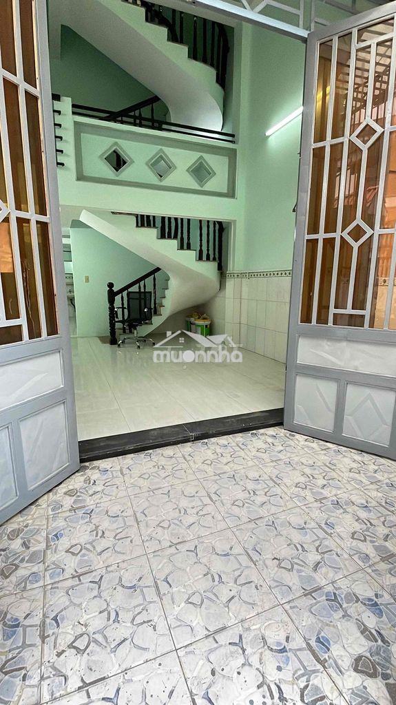 Nhà 1 sẹc xe tải 3pn 3wc