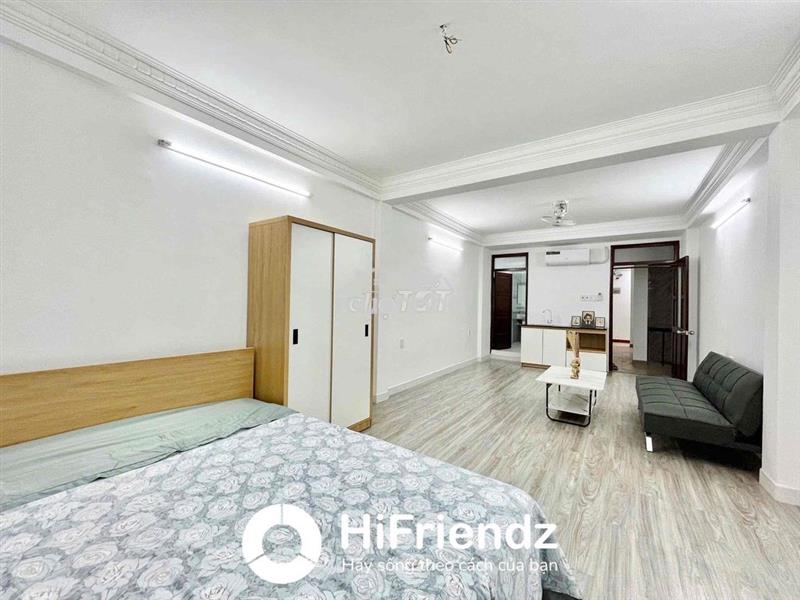 Chdv miễn phí xe , sát q1 , đường lớn , full nthat , thang máy đày đủ