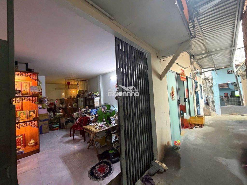Ngay lvq,nhà 2pn,sổ riêng,ko qh,ko lộ giới,hẻm an ninh,giá còn tl mạnh - 2