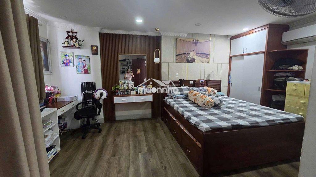 Nhà đẹp 4 tầng - nội khu hxh hiếm nhà bán. 6,5 tỷ thương lượng - 4