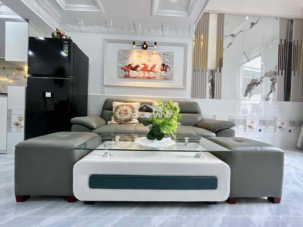 Nhà lầu đúc dt:3,3x9,5m, 3tầng, 3pn hẻm trước nhà 6m huỳnh tấn phát. - 3