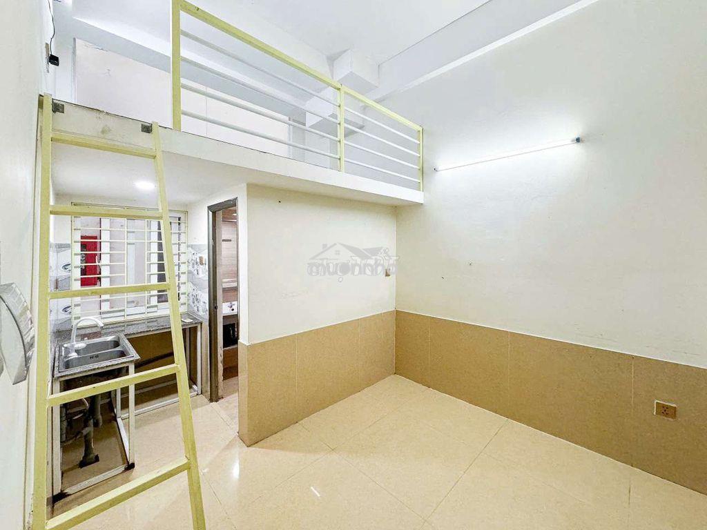 Còn phòng cho thuê ngay đh fpt, lê văn việt - 4