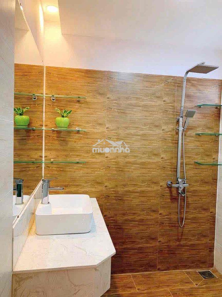 Phòng tách bếp, có ban công, thang máy, gần cv gia định phú nhuận - 2