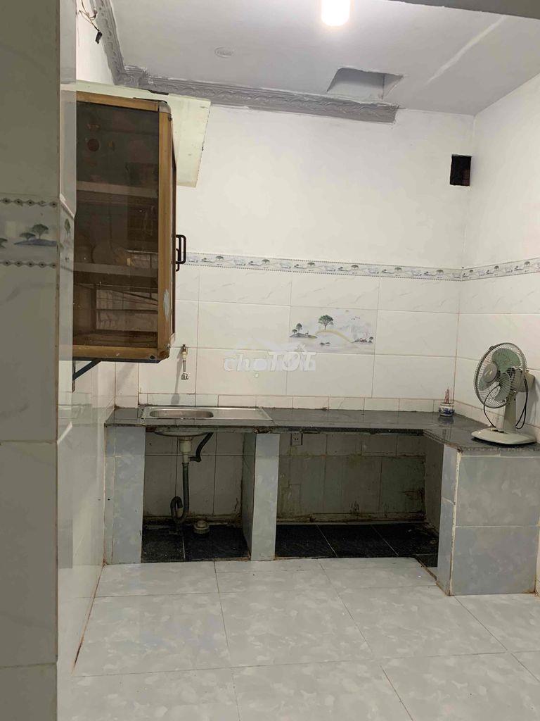 Nhà trống , sạch sẽ, thoáng mát , an ninh trật tự tốt, gần trợ, trường - 3