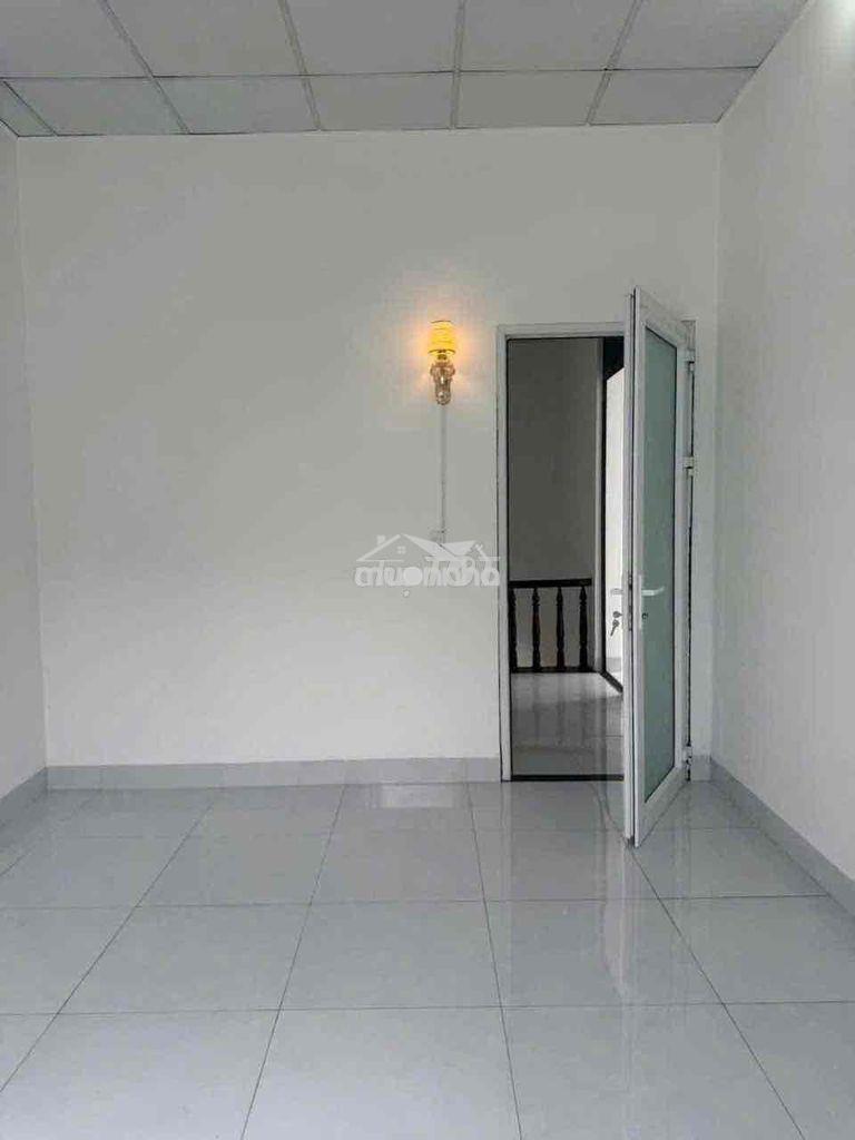 Nhà phú mỹ nhánh dx06. 1 trệt 1 lầu 3pn. sẵn 2 máy lạnh - 4