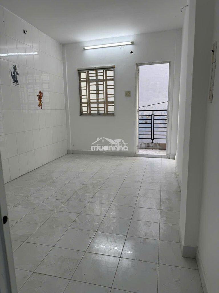Nhà trệt 3 lầu xe hơi tới tới ngay nhà, đặng minh khiêm chợ thiếc - 4