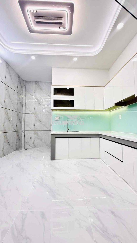 Nhà đẹp 4 x 11 - chỉ 4.x tỷ - hoà bình nối dài - hẻm ô tô - 3