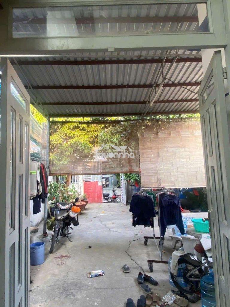 Bán nhà 134m2 sổ riêng có sân trươc to hẻm 2680 huỳnh tấn phát chùa bà - 3