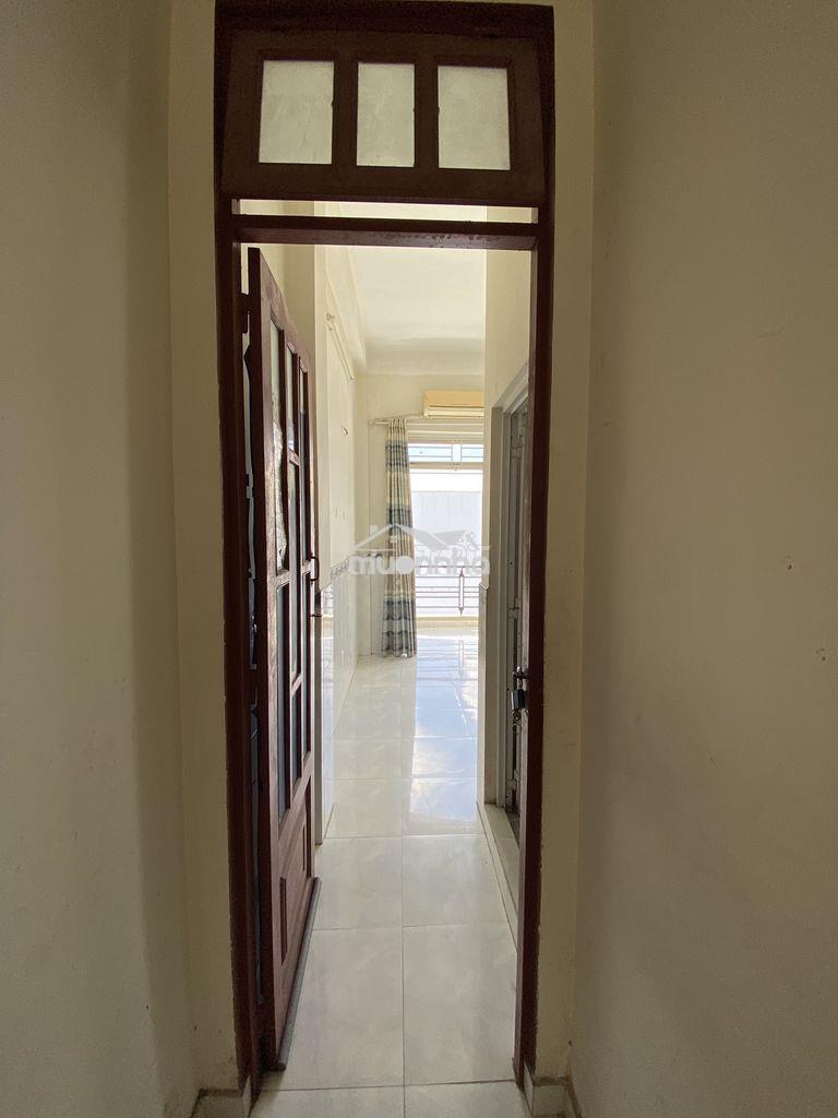 Phòng trọ ban công  & cửa sổ thoáng mát - ngay etown cộng hòa - 3
