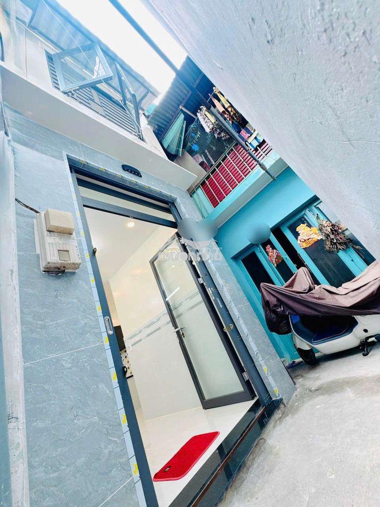 🏡Bán nhà mới hẻm 523 đường tùng thiện vương p12 q8 
