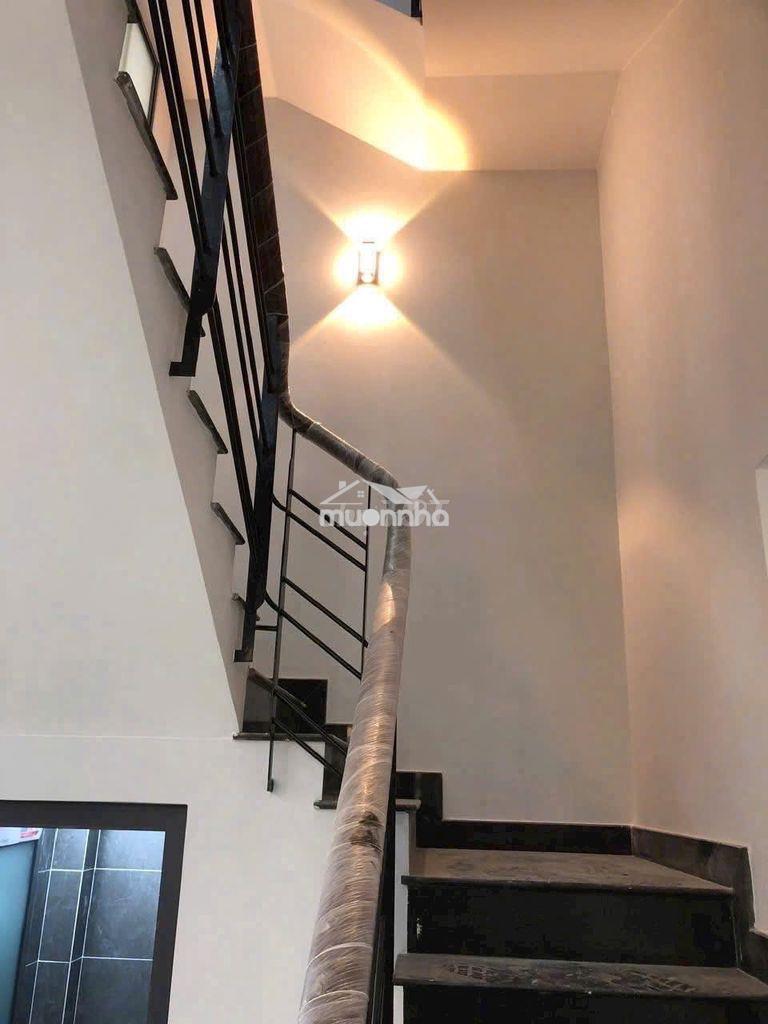 Chủ cần bán nhà hẻm , xe hơi đậu trong nhà gần chợ tân lập q2 - 3