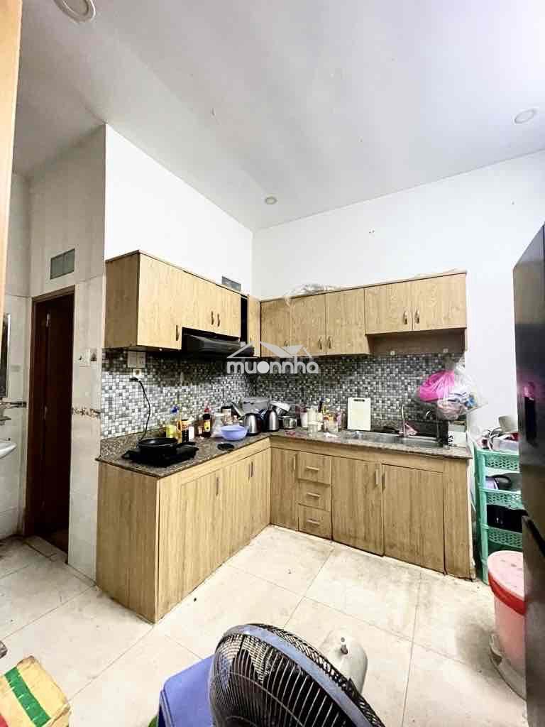 Nhà ngang hiếm, 1/ sẹc, ko lg qh - nguyễn tiểu la - 4.6x8 (34m2), 4tần - 3