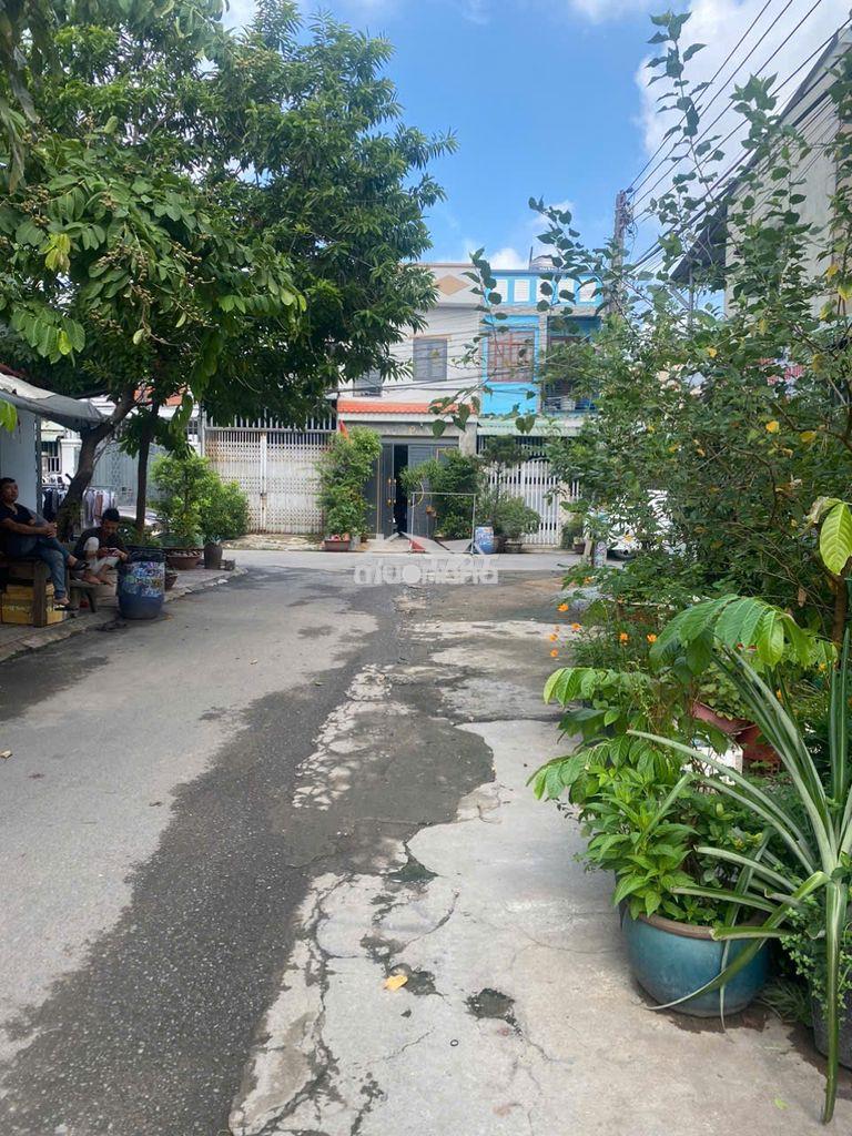 Bán nhà trệt lầu gần vincom 550 dĩ an - giá rẻ - 2