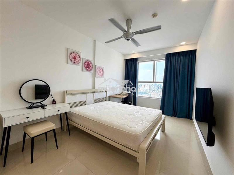 Cho thuê căn hộ sunrise cityview q7 lh :