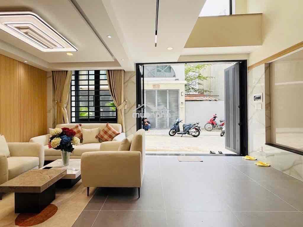 Nhà ngay lâm văn bền- 102 mv- 4 tầng-5 phòng ngủ - đường xe hơi - 2