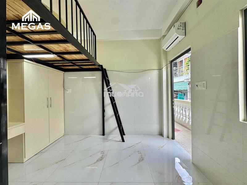 Phòng ngay đinh bộ lĩnh giá sinh viên