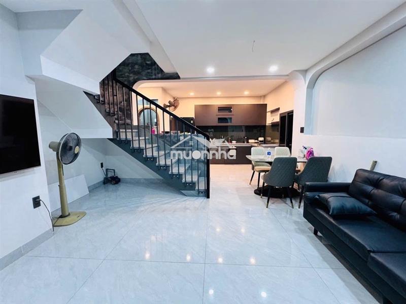 💥💥Full nội thất 2 tầng căn góc q4 - giá chỉ 5,65ty 💥💥💥