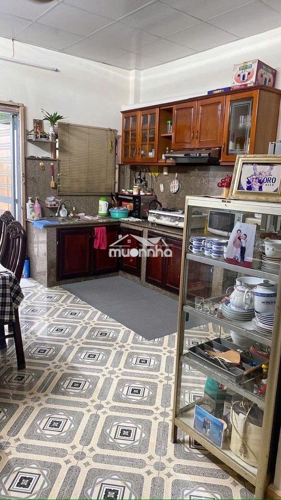 Cho thuê nhà nguyên căn lê văn lương 4 x 30m, 2 lầu. 25 tr - 4