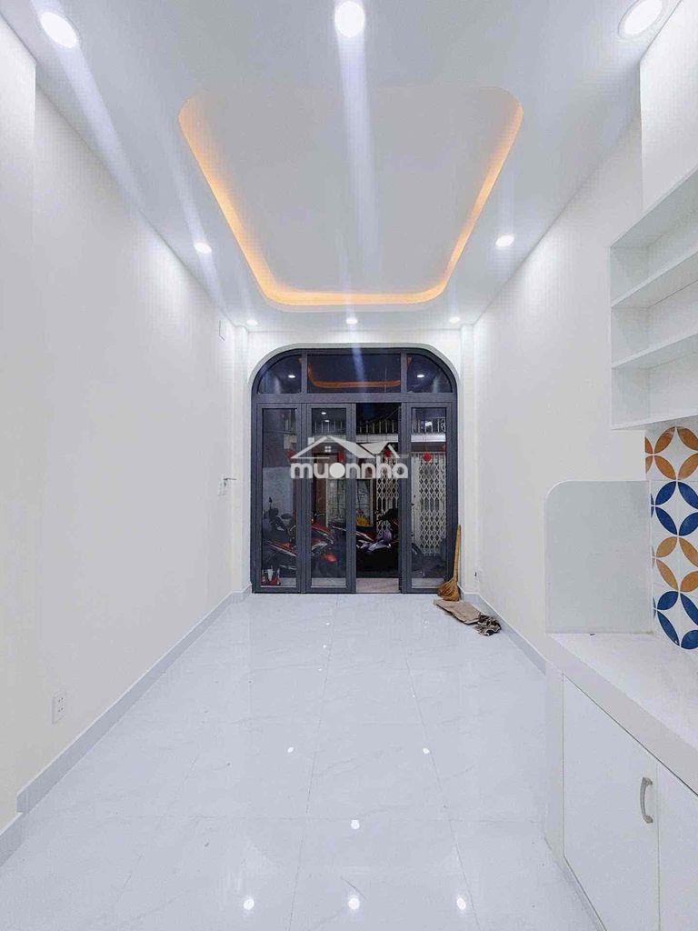 Q4- tôn đản - 3pn - 2wc - 3,2 x 11m nở hậu - shr - không qh - 2