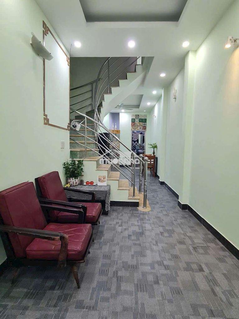 Nhà trống bờ kè, gần quận 1, quận 2, quận 3... - 2