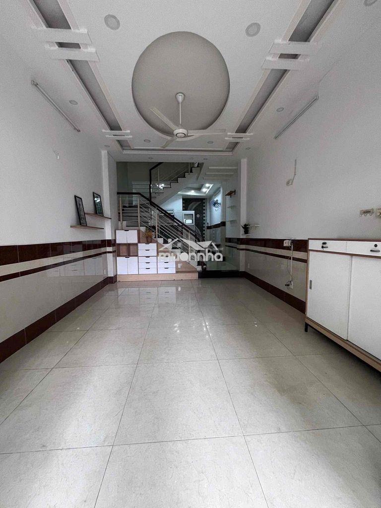 Nhà đẹp 3lầu đường oto gần làng tăng phú - lê văn việt q9
