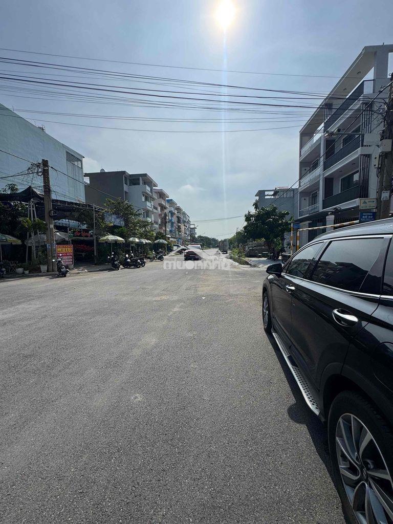 Cần bán . đất lô góc . lô nhì đ lê bôi .p7 q8 .dt 8x20 - 2