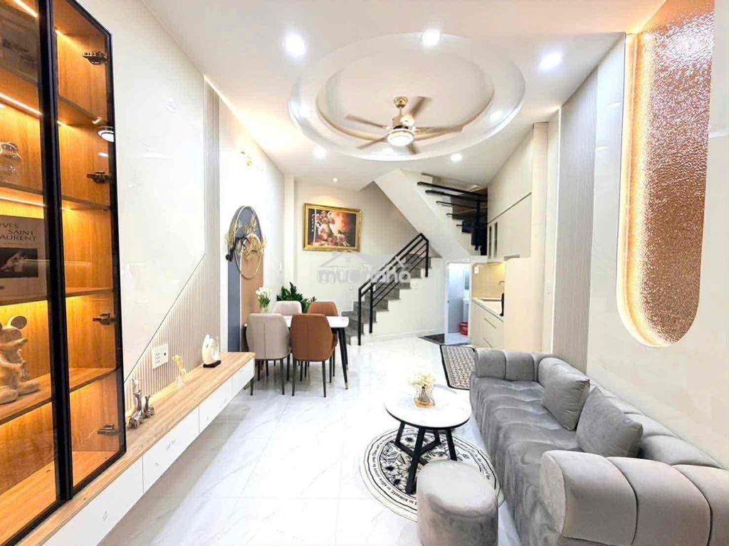 Bán nhà ngay lê quang định - 35m2 - nở hậu - hẻm xe hơi - chỉ hơn 4đ - 2