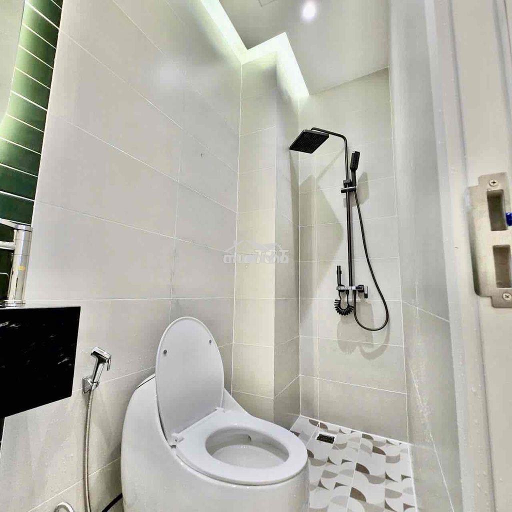 🏠 Nhà phố mới đẹp hiện đại vị trí đẹp sát mt đường phạm thế hiển - 4
