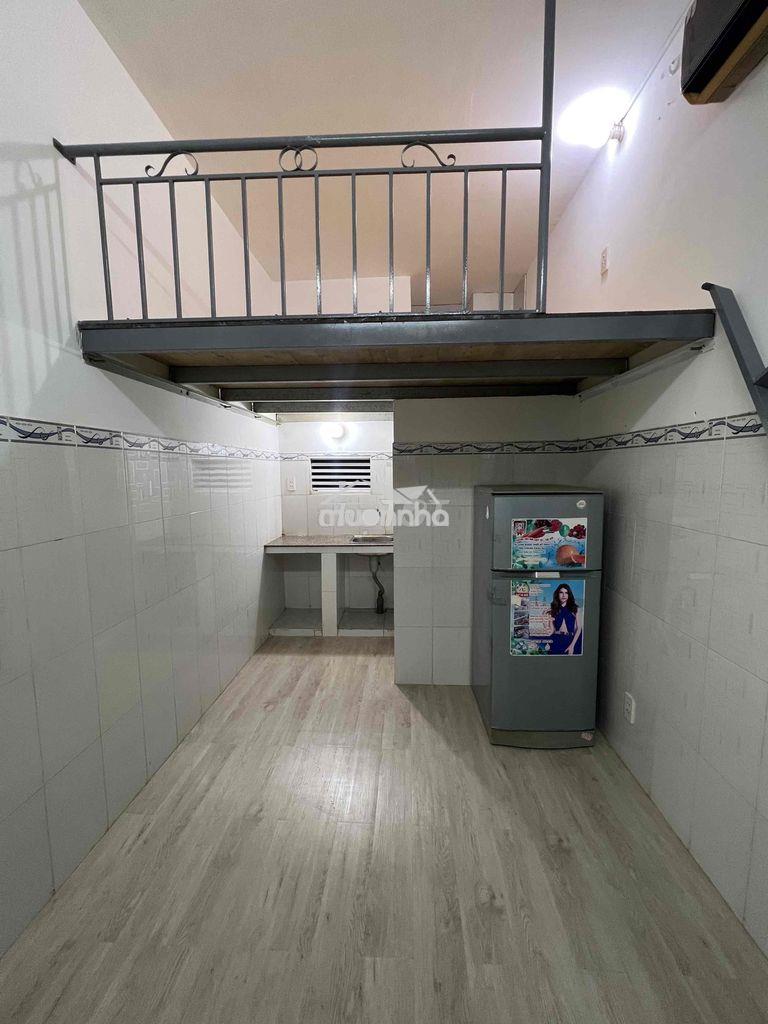 Phòng trọ nhất chi mai có gác gần etown - 3