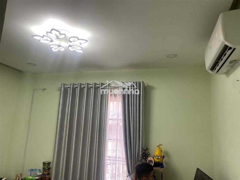 Phòng trong nhà nguyên căn cách iuh 5’ đi bộ